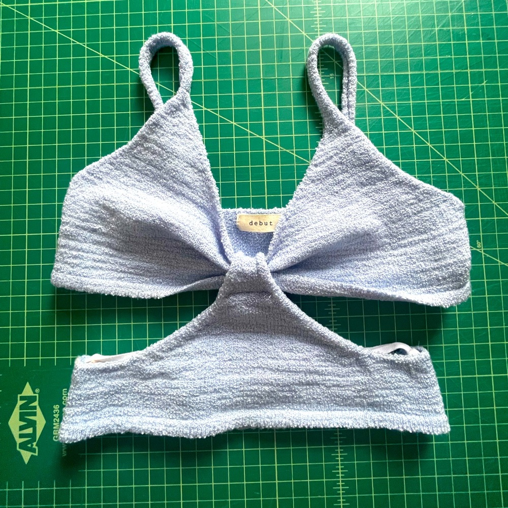 Debut Knit Crop Top in Sky Blue W Size Small / Medium - Dainty Cutout Details